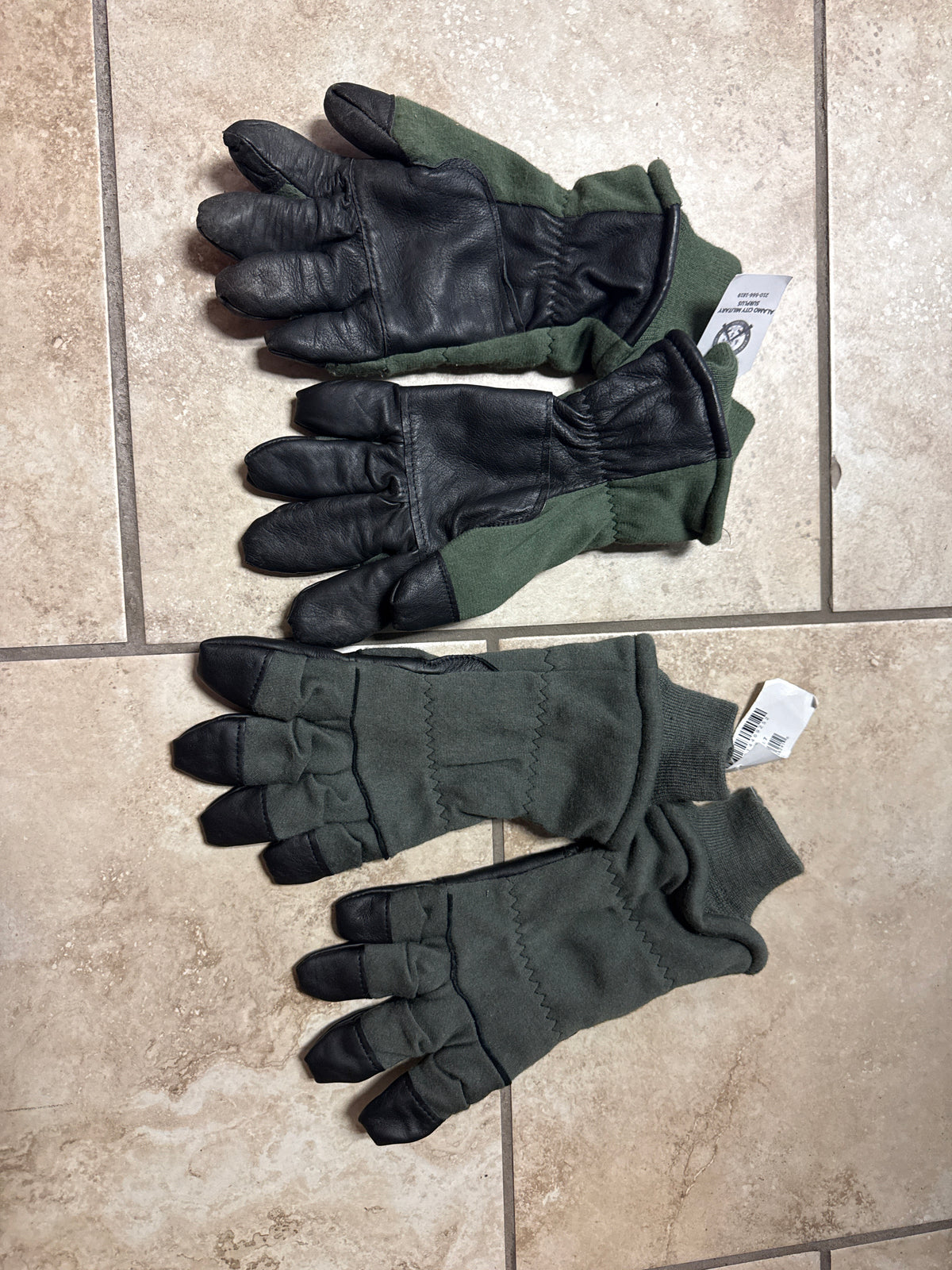 FLASH SALE!!  U.S. Military HAU-15/P Intermediate Cold Weather Flyer's Gloves